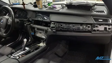 BMW 740i 카본 실내랩핑 / 원주시 무실동