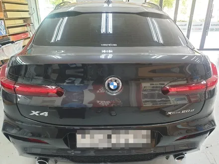 경기광주 수입차 신차패키지 전문  BMW X4 G02 프리미엄썬팅 루마 썬팅 버텍스 900 700 아이나비 블랙박스 QXD5000 보조배터리 아이볼트 시공기 / 광주 송정동