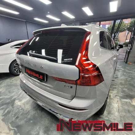 경기광주썬팅, 볼보XC60 차량 버텍스 1100/900/700 전체 썬팅, 블랙박스, 보조배터리 설치 / 광주 송정동