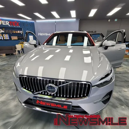 경기광주썬팅, 볼보XC60 차량 버텍스 1100/900/700 전체 썬팅, 블랙박스, 보조배터리 설치 / 광주 송정동