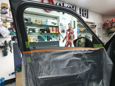 쉐보레 트레일블레이져 경기광주 루마 썬팅 버텍스700 아이나비 Z3000 블랙박스 시공기 / 광주 송정동