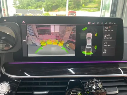 BMW 520i (G30) LCI 360도 서라운드뷰(3D 파노라마뷰) 순정부품사용하여 레트로핏 장착!![진주BMW서라운드뷰, 진주오토팩토리]