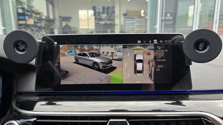 2016년식 BMW 520i(G30) LCI 이전 차량에 순정 어라운드뷰 완벽 추가 장착!!