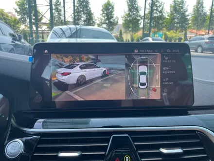 BMW 520i(G30) LCI 차량에 순정 부품을 사용한 360도 서라운드뷰(어라운드뷰)카메라 레트로핏 장착!!