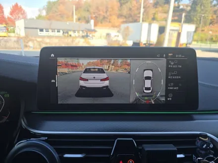 BMW 520i(G30) 후방카메라만 있는 옵션 차량에 순정 부품을 사용하여 어라운드뷰 레트로핏 시공[진주BMW어라운드뷰,진주BMW코딩,진주오토팩토리]