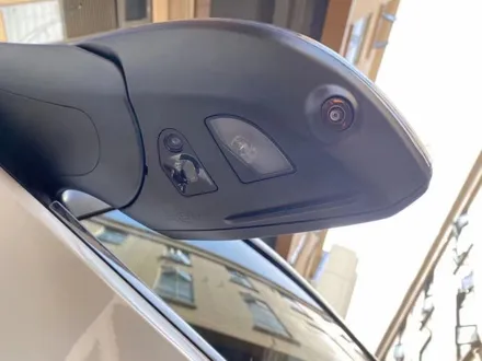 벤츠 신형 C클래스 C200(W206) 360도 순정 서라운드뷰(어라운드뷰) 장착이 가능합니다.