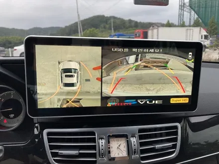 벤츠 E220d(W212) 차량에 12.3인치 전용 모니터교체 후 슈퍼HD화질의 에스뷰(SVUE)어라운드뷰 장착하기!!