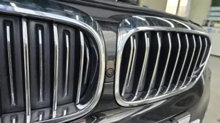 2016년식 BMW 520i(G30) LCI 이전 차량에 순정 어라운드뷰 완벽 추가 장착!!