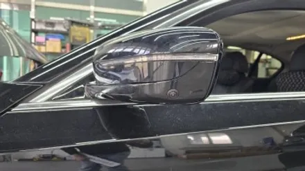 2016년식 BMW 520i(G30) LCI 이전 차량에 순정 어라운드뷰 완벽 추가 장착!!