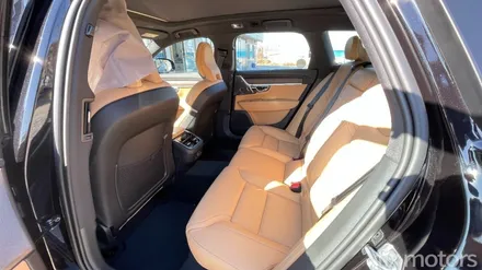 원주썬팅,원주블랙박스 - 볼보 V90 글라스틴트 로데 및 아이나비 QXD5000 블랙박스 장착 시공.