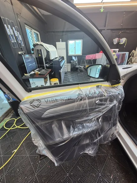르노 아르카나 애니가드 AP80R 썬팅 & 아이나비 Z9500 블랙박스 장착 시공기프리미엄 썬팅과 최첨단 블랙박스의 만남 – 원주 픽스모터스