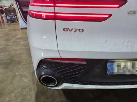 GV70 페리테일램프 교체와 엠비언트 장착후기 대전 세종 튜닝전문점 / 대전, 세종, 천안