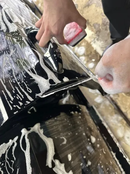 창원랩핑 ppf 나는 이제 더이상 문콕이랑 돌빵을 참을 수 없다 아테온 ppf 주차장 패키지 세미프론트 패키지 시공기 카제스트 / 창원