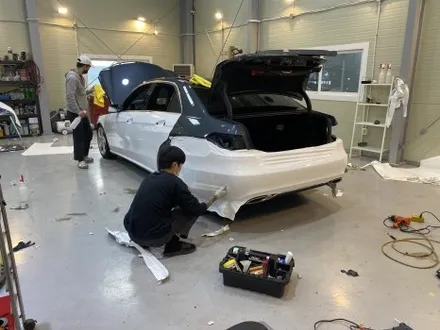 창원랩핑 ppf 벤츠랩핑 새차같은 내차 벤츠e400 전체랩핑 벤츠전체랩핑 / 창원 사림동