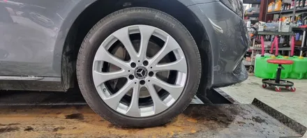 원주휠수리 벤츠e300 순정휠복원 휠도색 / 원주시 흥업면
