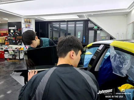 테슬라선팅 모델3에 최적화 된 틴팅, 신차패키지는 존슨썬팅. / 영등포구 당산동