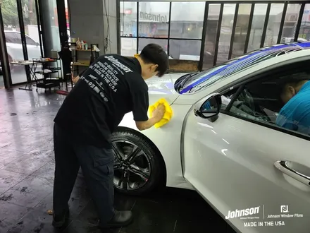 2023 테슬라 모델Y RWD, 5699가 존슨썬팅에 왔어요! / 영등포구 당산동