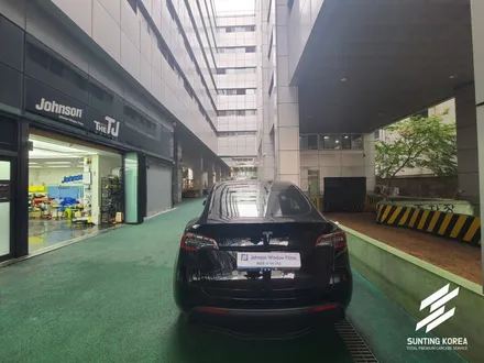2023 테슬라 모델Y RWD, 존슨썬팅에서 블랙썬팅 하세요. / 영등포구 당산동
