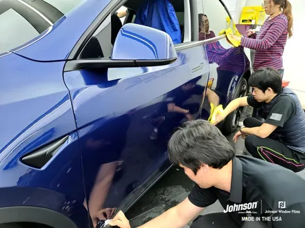 테슬라틴팅 모델Y썬팅 존슨썬팅이면 믿고 맡길 수 있습니다. / 영등포구 당산동