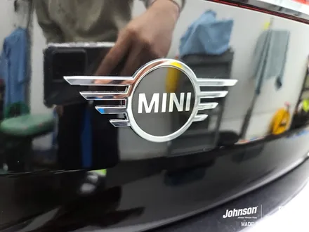 BMW 미니쿠퍼 클럽맨, 존슨썬팅 풀메탈 반사필름 했어요. / 영등포구 당산동