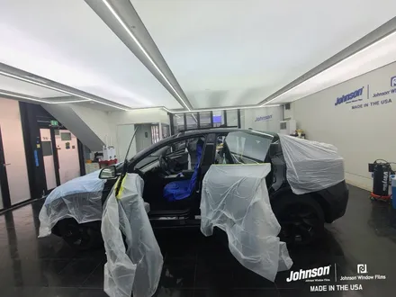 테슬라 모델Y RWD썬팅, 신차패키지가 존슨썬팅과 잘 맞는 이유?! / 영등포구 당산동