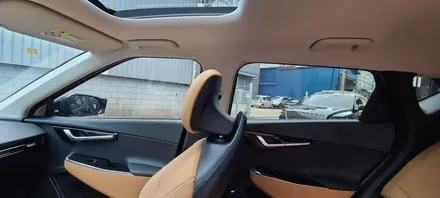 카스페이스 김해점에서의 신차패키지! ev6가 V90과 함께! / 김해시 어방동