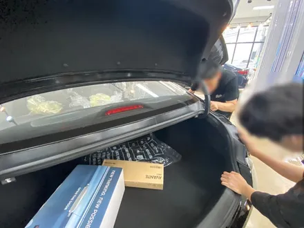 (김해 카스) 아반떼 신차패키지 작업 전 신차 검수를 진행했습니다. / 김해시 어방동
