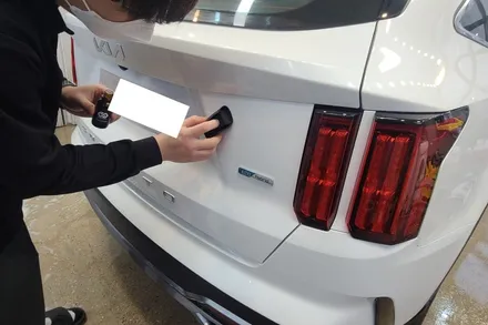 은은한 반사감이 더해진 쏘렌토, 김해 신차패키지 전문점. / 김해시 어방동