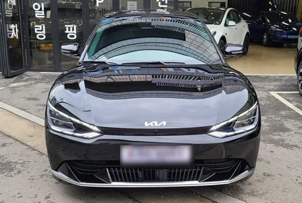 카스페이스 김해점에서의 신차패키지! ev6가 V90과 함께! / 김해시 어방동