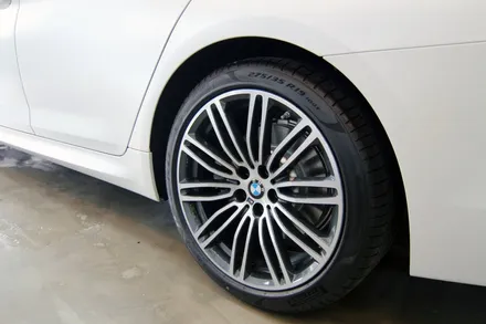 BMW 520D 25주년 에디션 자동차 + 루프스킨 :) / 용인시 기흥구 농서동
