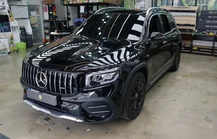 벤츠 GLB 35 AMG 크롬죽이기 랩핑 시공! 저비용으로 큰 튜닝 효과 / 용인시 기흥구 농서동