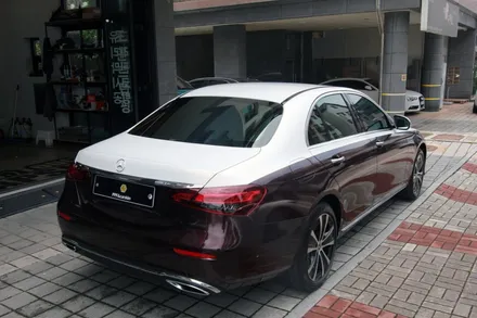 벤츠E클레스 W213 듀오톤 투톤 랩핑으로 꾸며봤습니다. / 용인시 기흥구 농서동