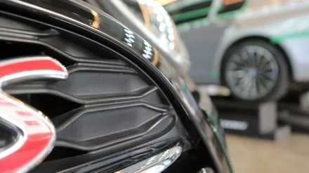BMW 7시리즈 전체 랩핑 : ) 버니나그레이 느낌으로 해주세요! 락 그레이 컬러 시공! / 용인시 기흥구 농서동