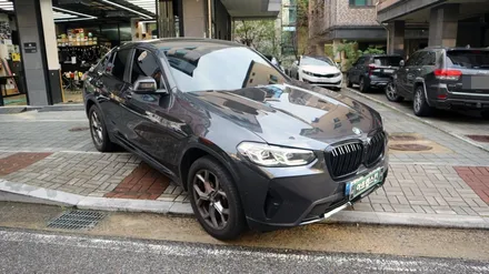 BMW X4 크롬 죽이기 랩핑 + 블랙 그릴 교환 역시...-_-b [튜닝 추천] / 용인시 기흥구 농서동
