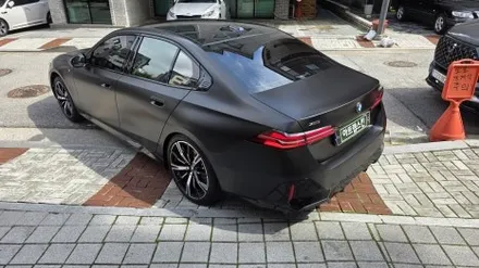 차량 랩핑 가격은 얼마인가요? BMW 5시리즈 사틴 블랙 / 용인시 기흥구 농서동