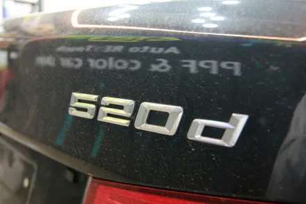 자동차 전체 랩핑 비용? : ) BMW G30 5시리즈 에이버리 화이트 펄 유광 랩핑시공 / 용인시 기흥구 농서동
