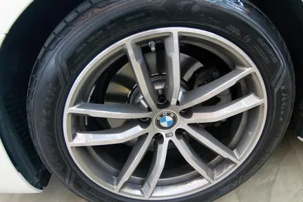 자동차 전체 랩핑 비용? : ) BMW G30 5시리즈 에이버리 화이트 펄 유광 랩핑시공 / 용인시 기흥구 농서동