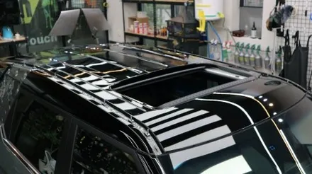 토레스 투톤 블랙 PPF 루프스킨 랩핑 시공! 무려 내구력이 5년 이상? / 용인시 기흥구 농서동