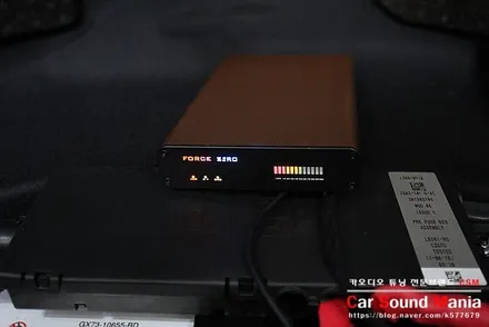수입차블랙박스 전문 장착점 신월동 카사운드매니아 아이나비퀀텀4k 블랙박스 포스제로DF15 보조배터리 / 서울 양천구 강서구