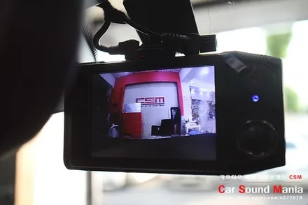 수입차블랙박스 전문 장착점 신월동 카사운드매니아 2채널 블랙박스 오픈카에도 장착 가능합니다 / 서울 양천구 강서구