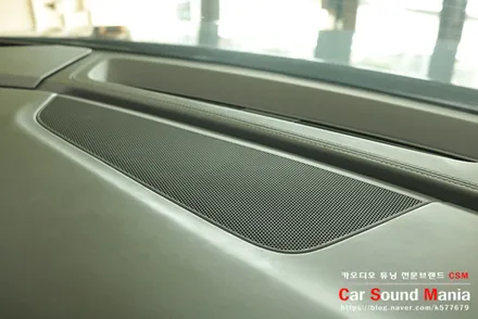 아우디Q8 센터스피커 튜닝과 에코파워팩 보조배터리 장착도 카사운드매니아 / 서울 양천구 강서구