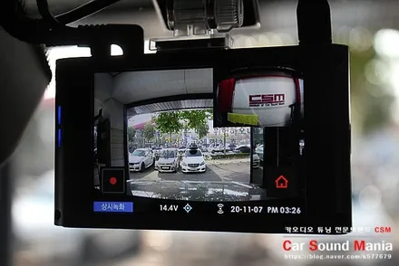 랜드로버 블랙박스 전문 장착점 신월동 CSM카오디오 아이나비 블랙박스 케어셀 블랙박스 보조배터리 시공을 완료하다 / 서울 양천구 강서구