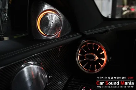 벤츠 전용 아이템 3D 부메스터 전동 트윗터 송풍구 엠비언트 라이트 장착 벤츠E63AMG 시공기 수입차카오디오 전문 CSM카오디오 / 서울 양천구 강서구