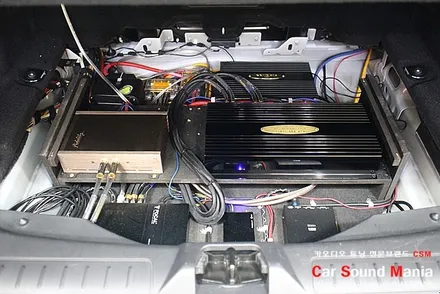랜드로버 레인지로버 이보크 컨버터블 카오디오 튜닝 수입차카오디오 전문 장착점 신월동 CSM카오디오 / 서울 양천구 강서구