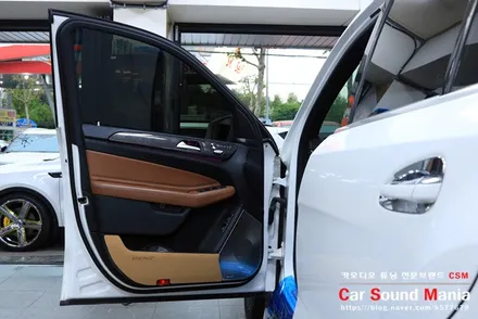 벤츠GLS63AMG 이톤 스피커와 모스코니 앰프를 사용한 카오디오 튜닝 / 서울 양천구 강서구