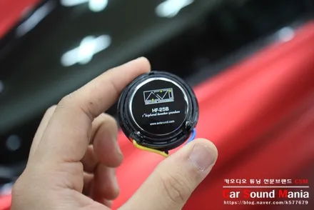순정 오디오 옵션의 답답함 개선을 위한 최적화 된 BMW카오디오 튜닝기 BMW전용 avi스피커 장착과 매치업7 장착이면 끝!! / 서울 양천구 강서구