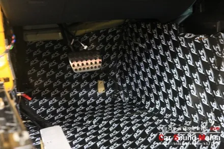 슈퍼카오디오 튜닝 전문점 신월동 카사운드매니아 벤츠AMG GT S 스피커 교체 / 서울 양천구 강서구