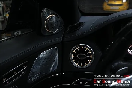 벤츠 전용 송풍구엠비언트 아름다운 실내 S63AMG 엠비언트 시공기 / 서울 양천구 강서구