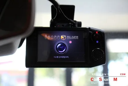 자동차 블랙박스 전문 장착점 카사운드매니아 QM3 블랙박스 장착을 완료하다 / 서울 양천구 강서구