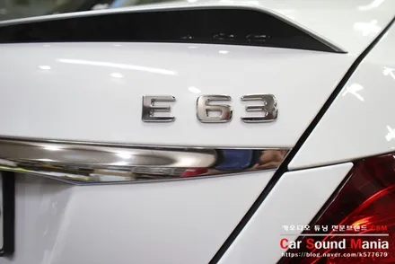 벤츠 전용 아이템 3D 부메스터 전동 트윗터 송풍구 엠비언트 라이트 장착 벤츠E63AMG 시공기 수입차카오디오 전문 CSM카오디오 / 서울 양천구 강서구